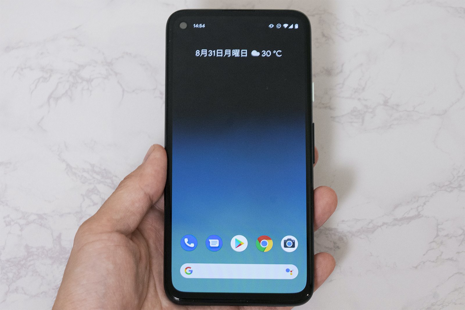 Google 新スマホ「黒だけ」のナゼ――Pixel 4aレビュー | From DIAMOND