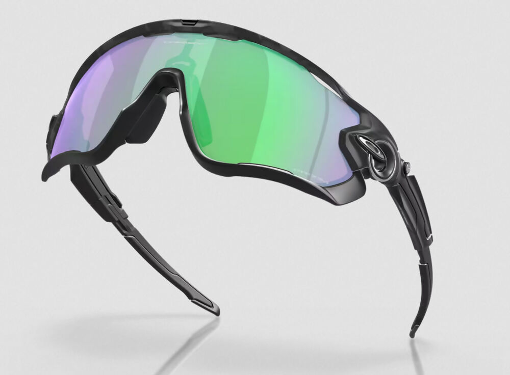 Oakley Jawbreaker / Matte Black Camo / Prizm Road Jade Sunglasses