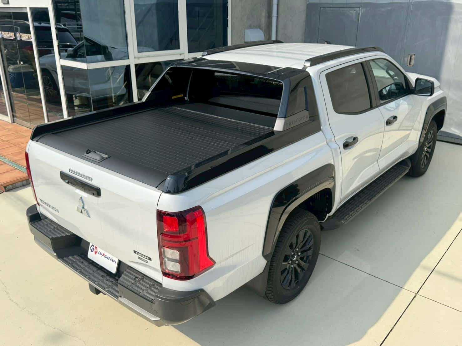 GI☆GEAR ジーアイ・ギア】 R2 シャッター式 アルミ ハードトノカバー