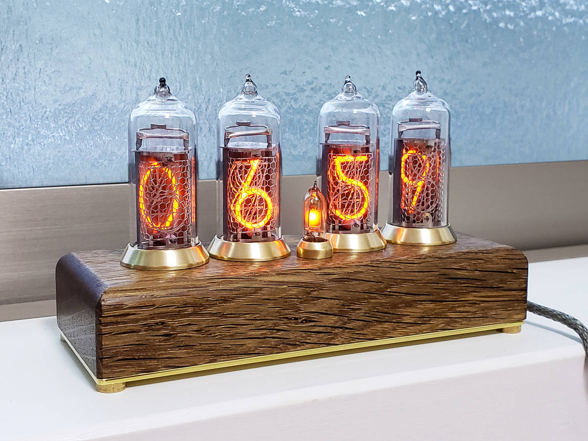 ニキシー管時計 ロシア製 ニキシー管時計 木目調 IN-14 Glow Tube