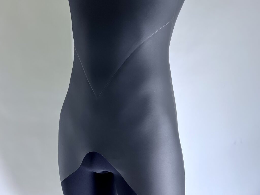 職人による商品紹介！「CLASSIC model」 | 国産高級ウェットスーツのDOVE