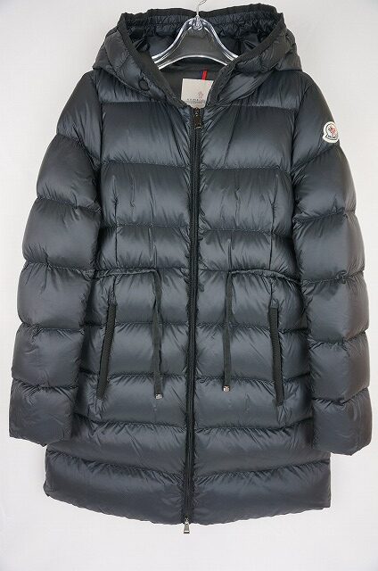 モンクレール・エルミンヌのクリーニング事例｜協和クリーニング