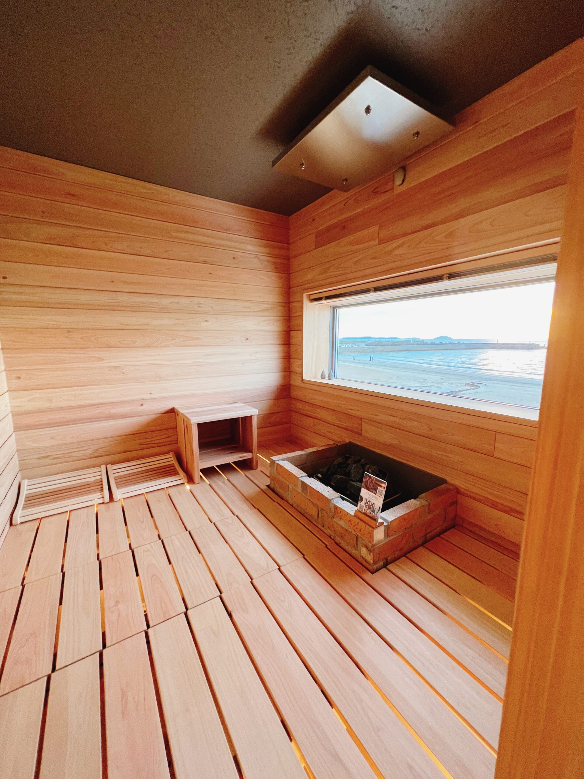 福間海岸で絶景プライベートサウナ？！ 福津に誕生した新スポットに潜入