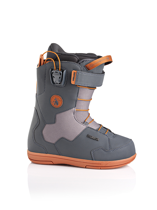 最新オススメのスノーボード・ブーツ15選 DEELUXE / ID 7.1 LARA TF