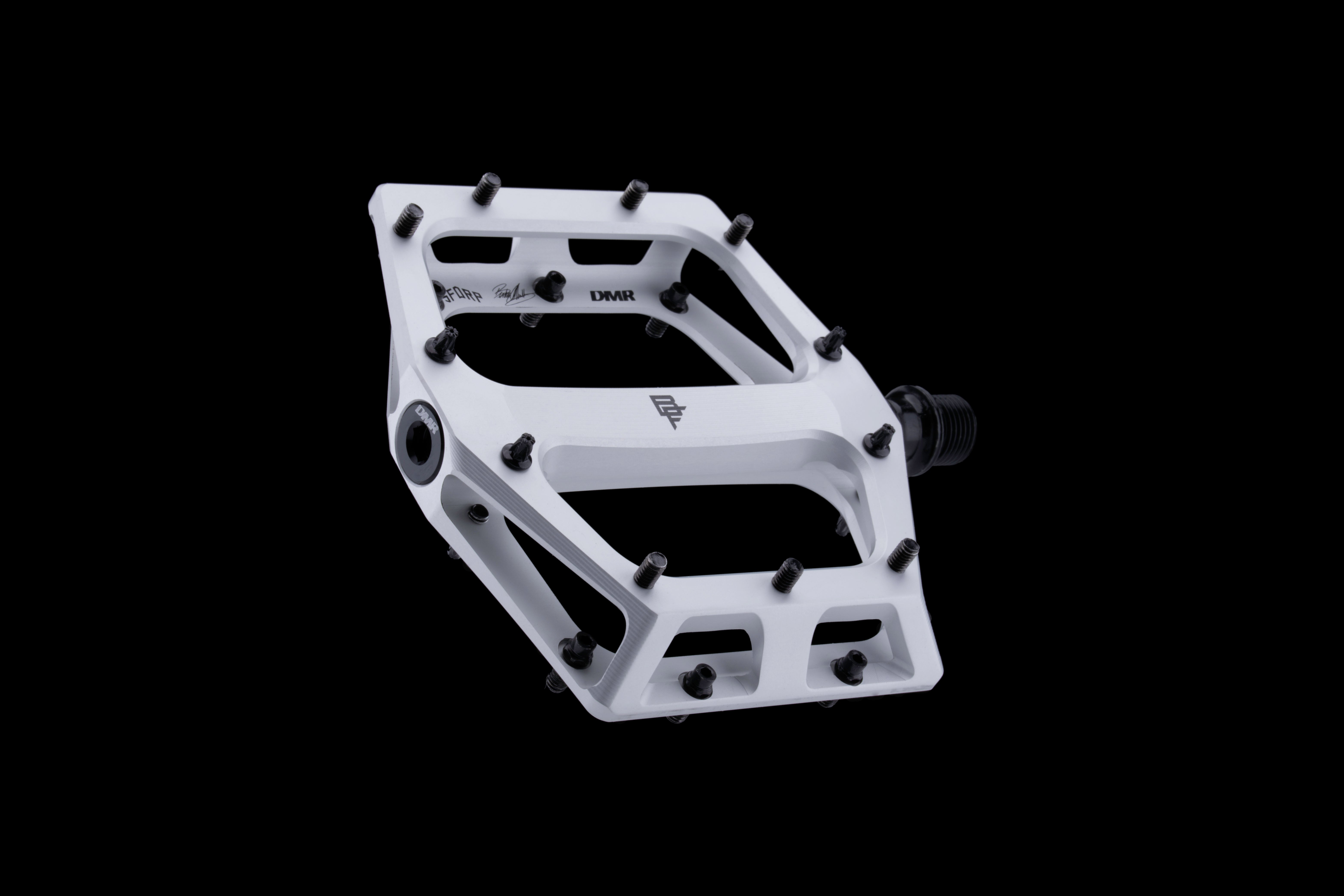 Vault Brendog Brendan Fairclough MTB Flat Pedals – DMR Bikes