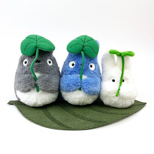 dショッピング |となりのトトロ なかよし小トトロ 葉っぱ持ち