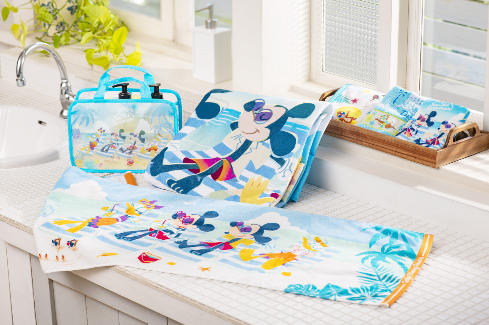 チップ＆デールのイヤリングも登場 「SuiSui Summer」のグッズ公開