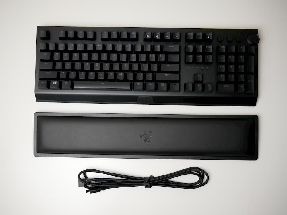 Razer BlackWidow V3 Pro」レビュー。2.4GHzワイヤレスとBluetooth両