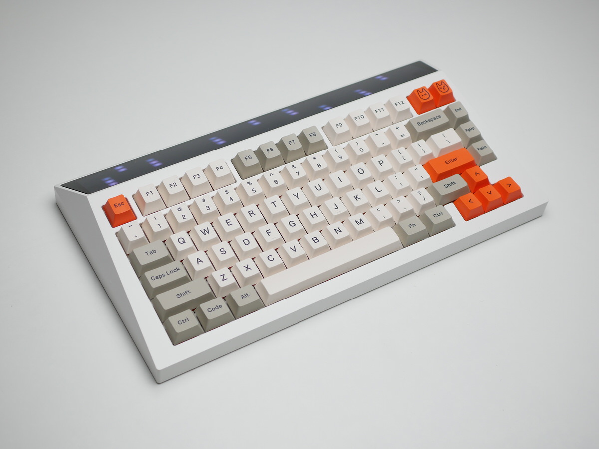 Angry Miao CYBERBOARD R3」レビュー。とにかく所有欲が満たされる