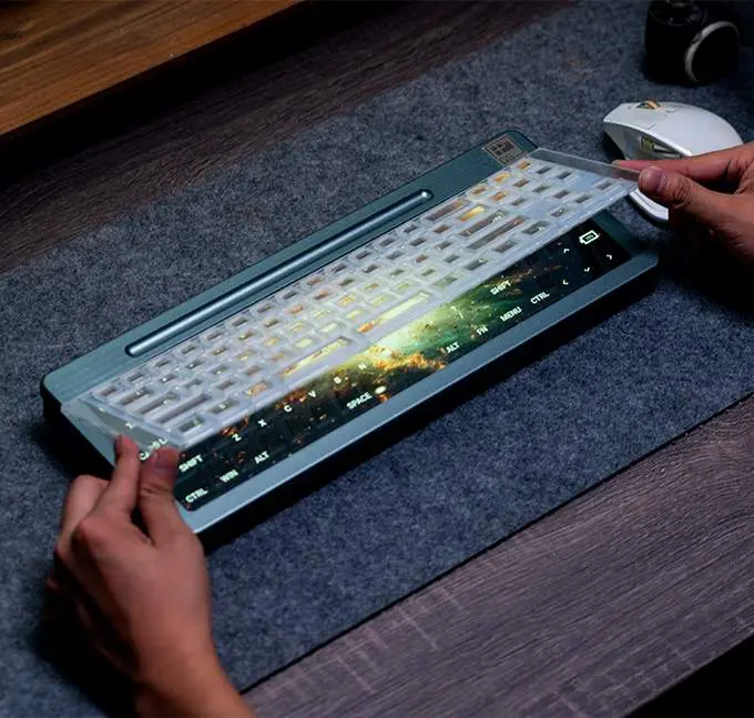外部ディスプレイにもなるキーボード「DS Pixel Keyboard」 | Dream Seed