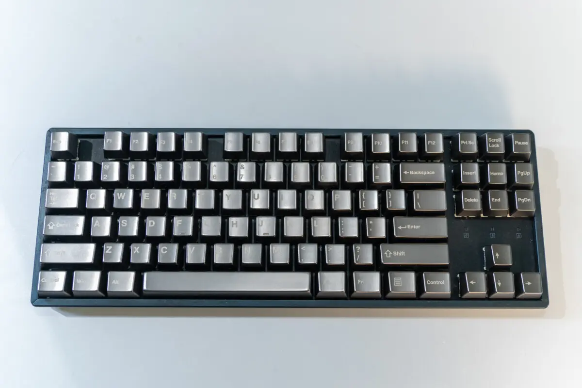 重厚感あふれるフルメタルキーキャップ「Awekeys」レビュー【PR