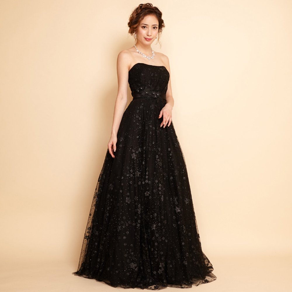 ブラックフラワーモチーフのエレガントな雰囲気の演奏会ロングドレス