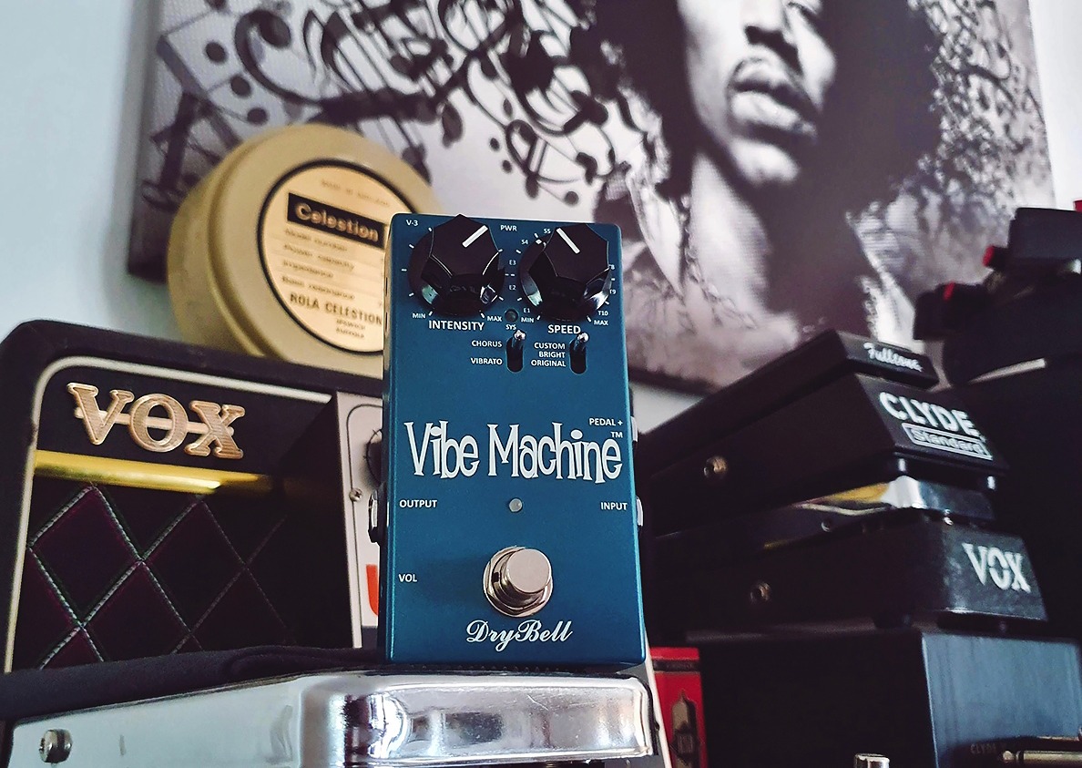DryBell Vibe Machine V-3: Classic Uni-Vibe Tones