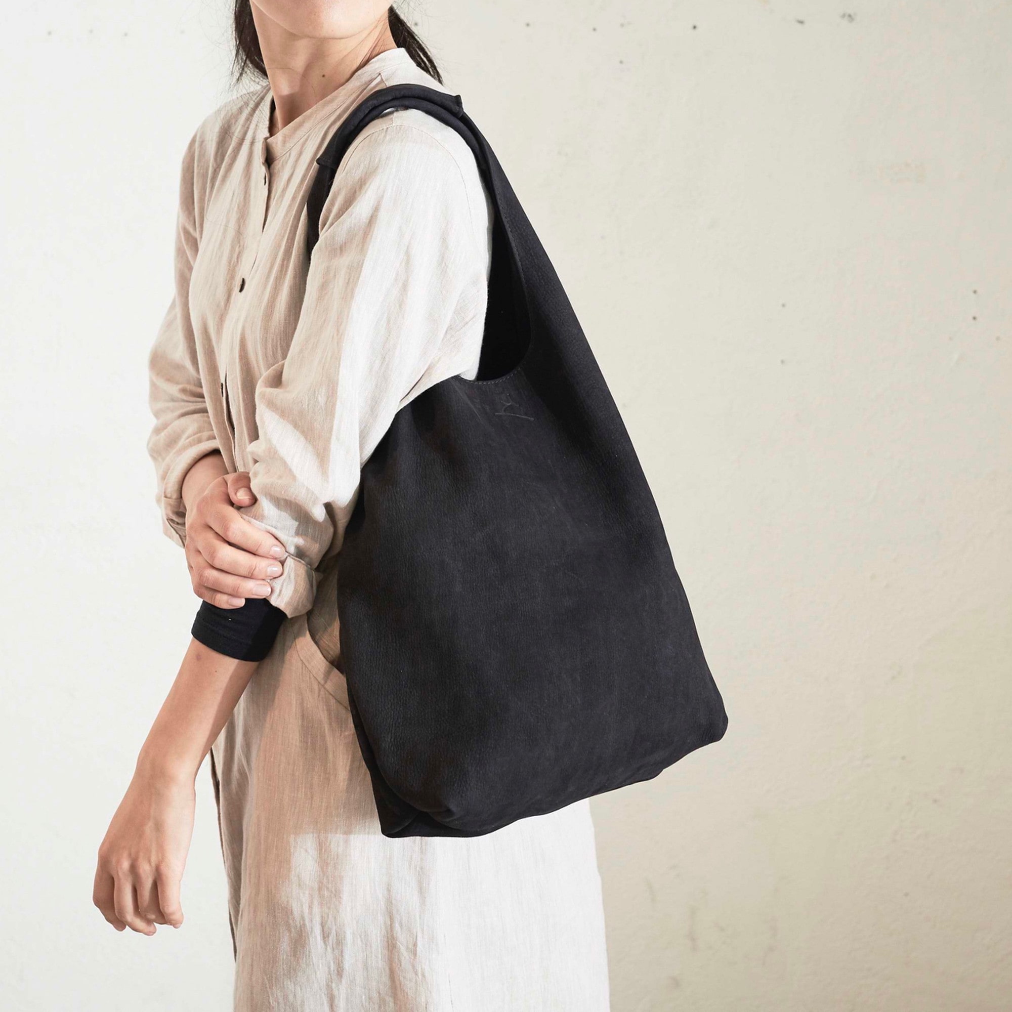 ENISICA（エニシカ） トートバッグ ジビエ鹿革二シカバッグ 古墨（こ