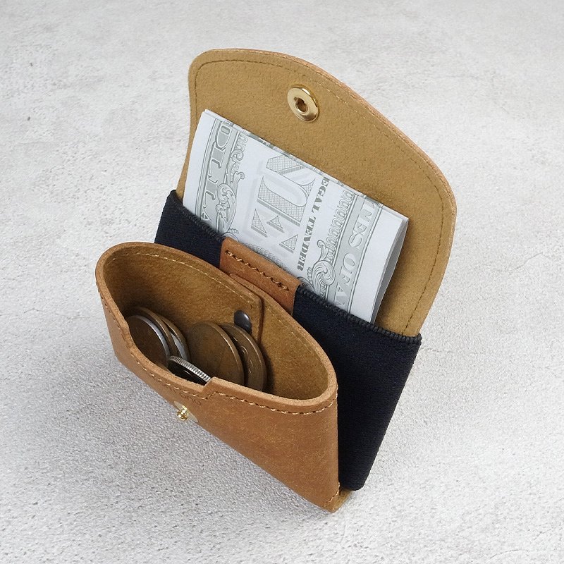 世界最小クラス 革職人がつくる手のひらサイズの革財布 | com-ono