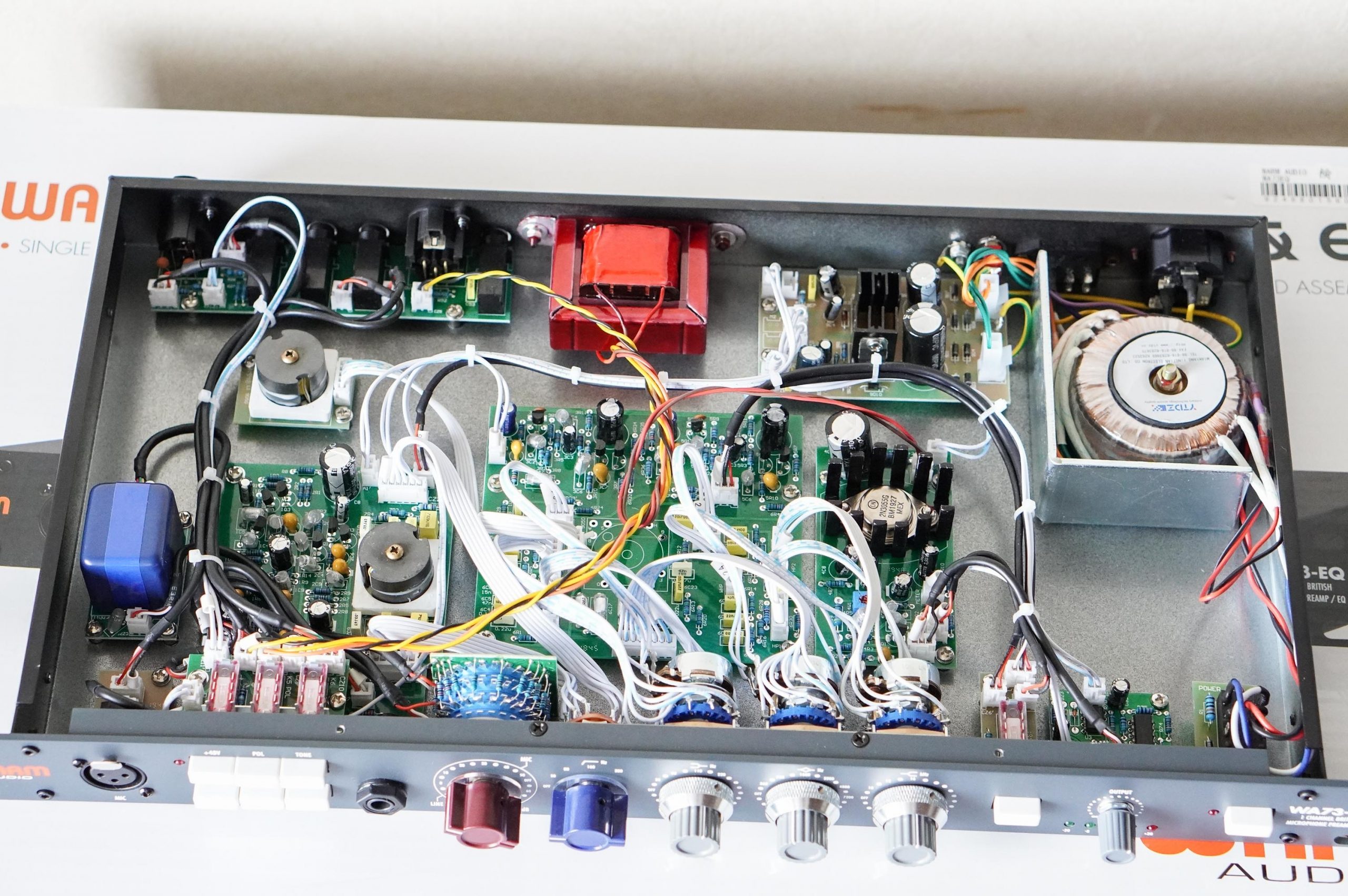 WARM AUDIO WA-73EQの実機使用レビュー！音源あり【NEVE 1073タイプ