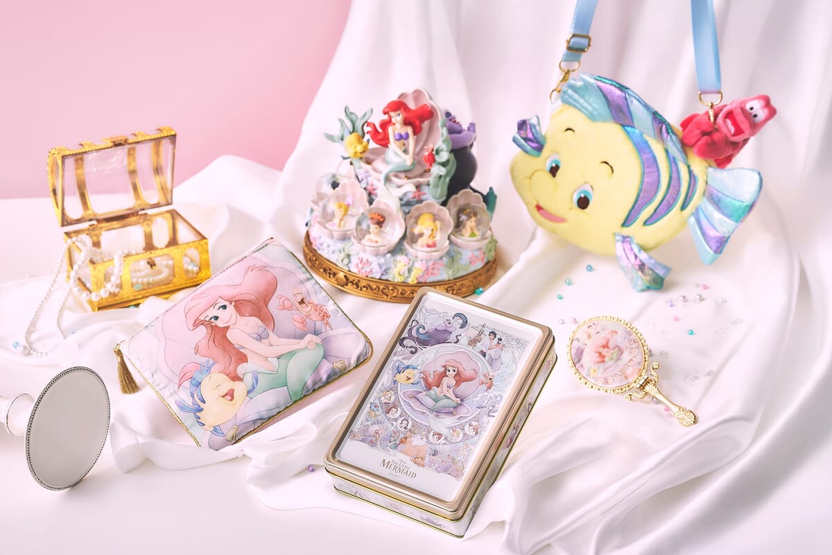 アリエルたちを水彩タッチで描いたTシャツや雑貨！ディズニーストア