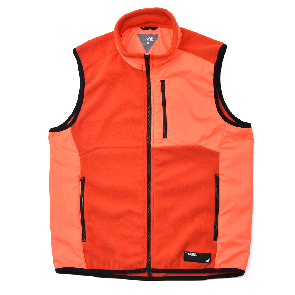 スタイリッシュなフリースベスト！！TFW49 COMBI FLEECE VEST