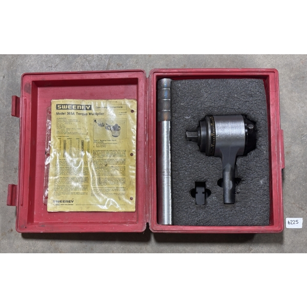 SWEENEY MODEL 393A TORQUE MULTIPLIER - 18:1 - 1/2 INCH IN & 1 INCH