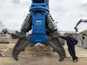 オカダアイヨン社製サイレントTSRCクラッシャー《TSRC-1700V》納入しま