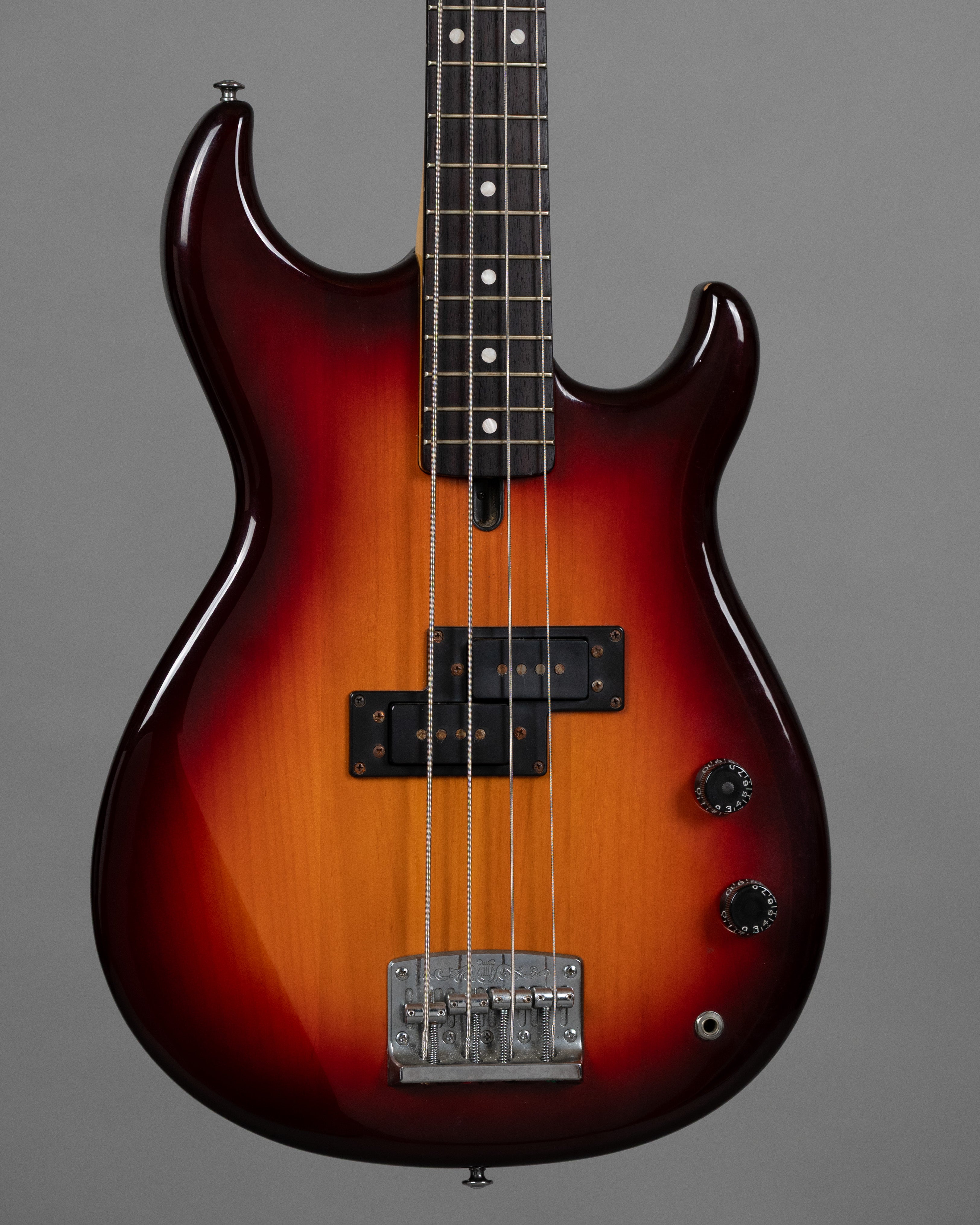 1981 Yamaha Broad Bass VI (Japan, Sunburst, HSC)