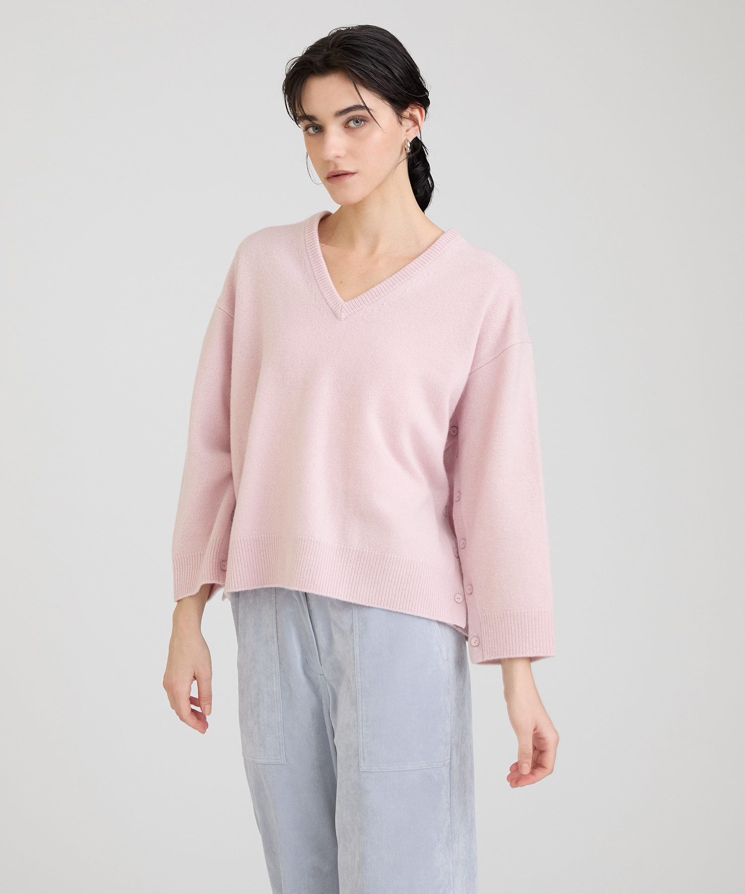 ウールVネックプルオーバー ｜ハウス オブ ロータス＜HOUSE OF LOTUS