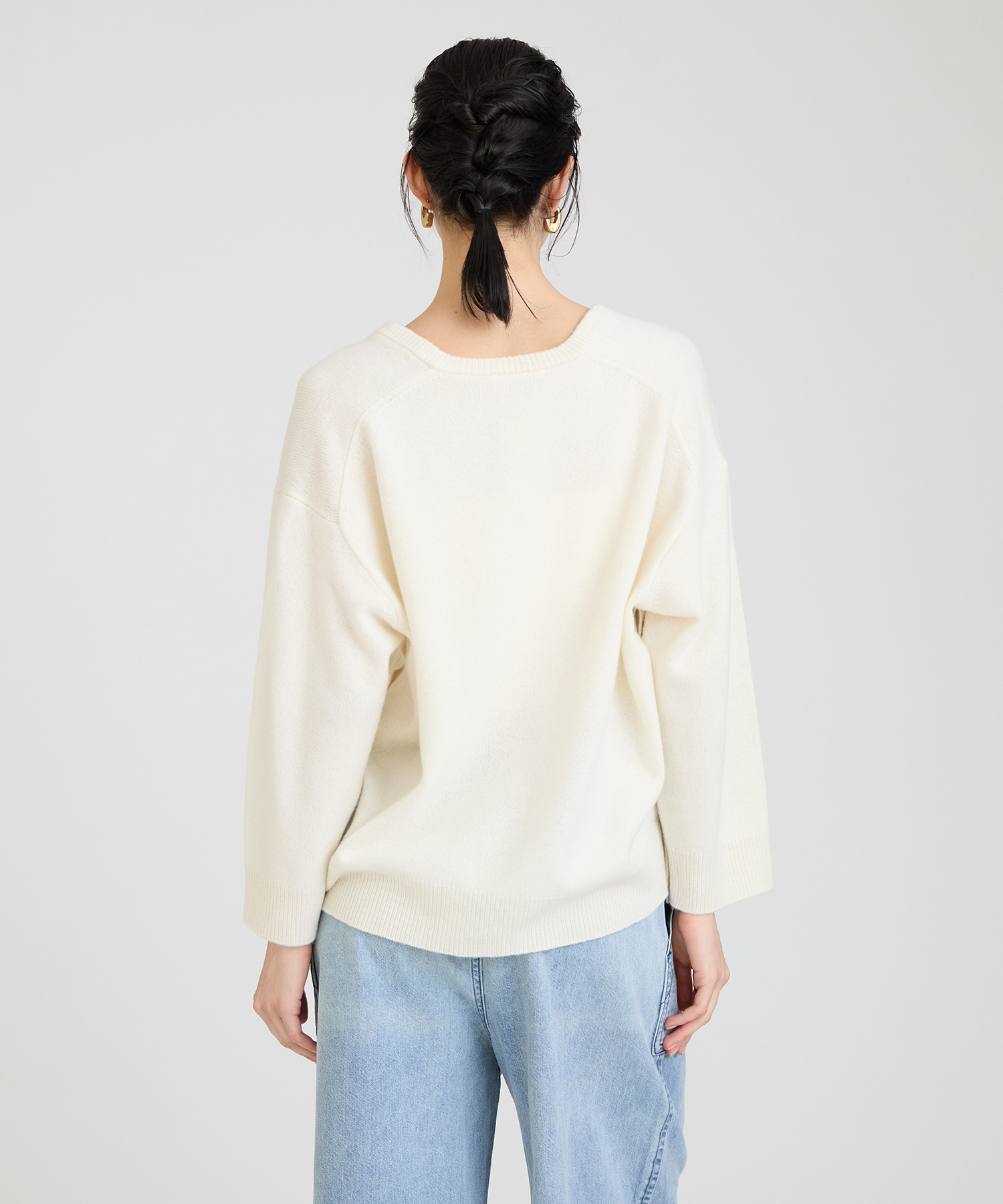 ウールVネックプルオーバー ｜ハウス オブ ロータス＜HOUSE OF LOTUS