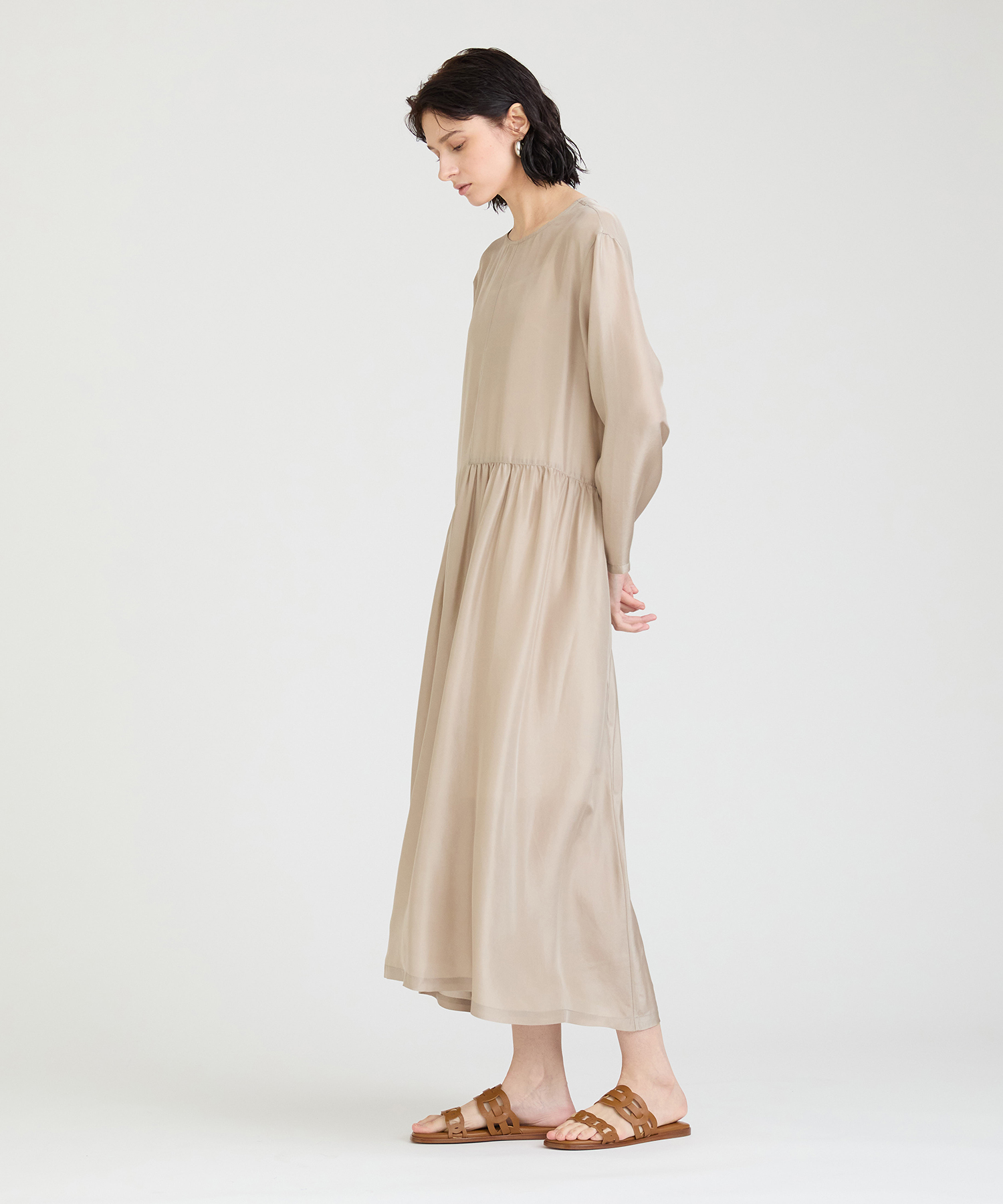 シルクハブタエアシンメトリーワンピース ｜ハウス オブ ロータス