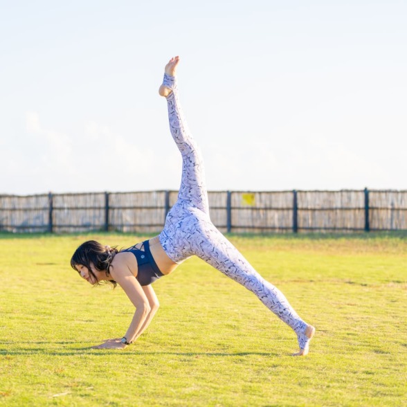 シャンティスターラップレギンス／クイックサンドピンク |イージーヨガ通販