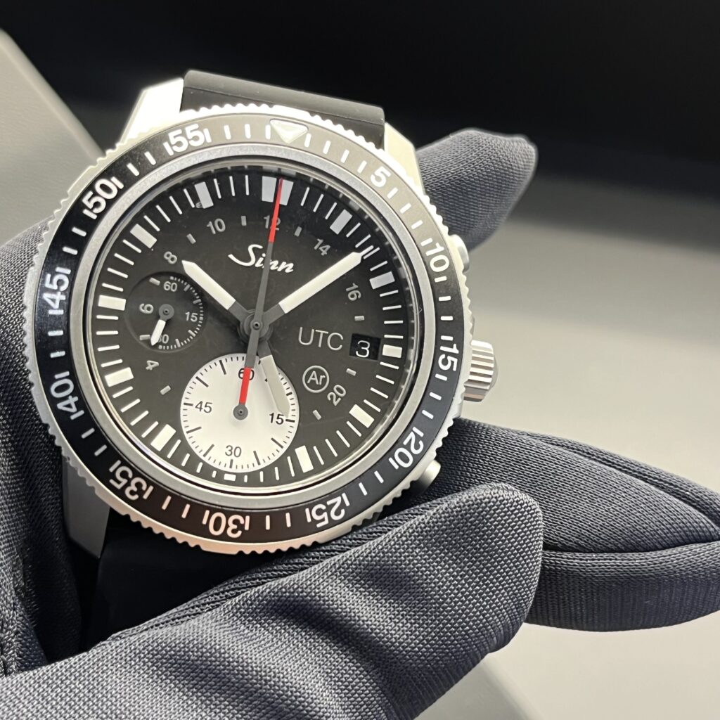 新入荷】ジンの本格ダイバーズクロノ「613 St UTC」登場！ - SHINKODO