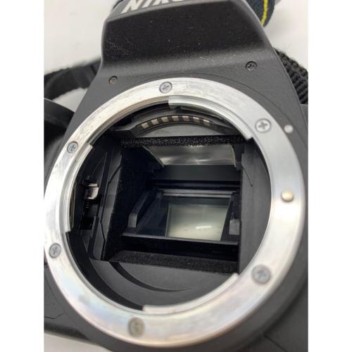 Nikon (ニコン) デジタル一眼レフカメラ D40｜トレファクONLINE