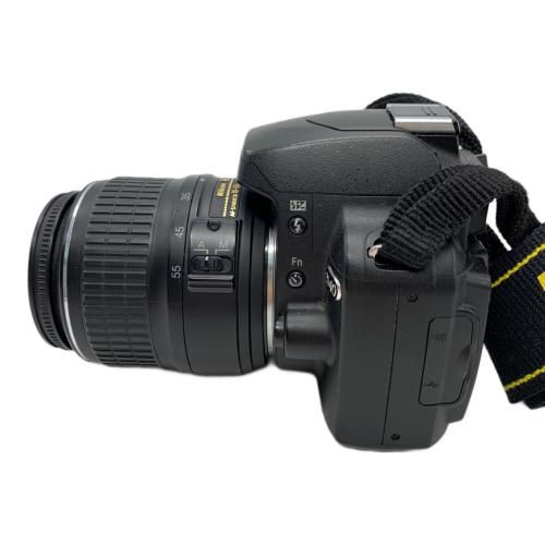 Nikon (ニコン) デジタル一眼レフカメラ D40｜トレファクONLINE