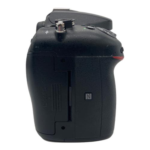 NIKON(ニコン) デジタル一眼レフカメラ D7200 ズームレンズキット