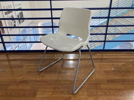 IKEA (イケア) スタッキングチェア ホワイト SNILLE OLD IKEA