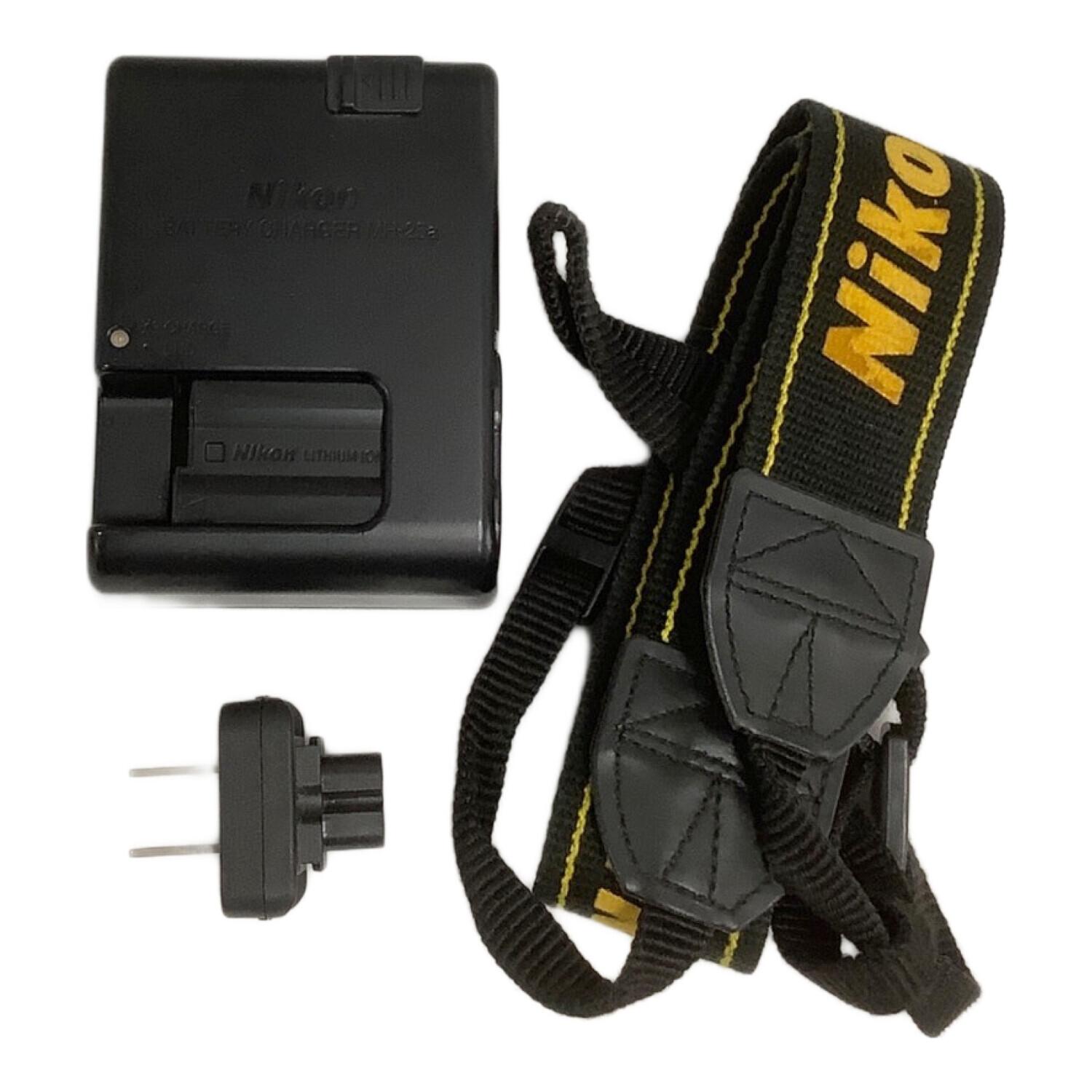 Nikon (ニコン) デジタル一眼レフカメラ レンズセット D7200 2033326