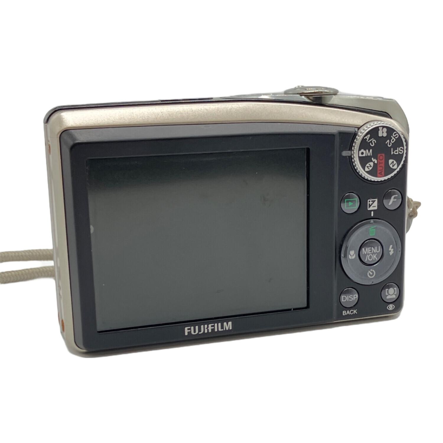 FUJIFILM (フジフィルム) コンパクトデジタルカメラ FINE PIX F50