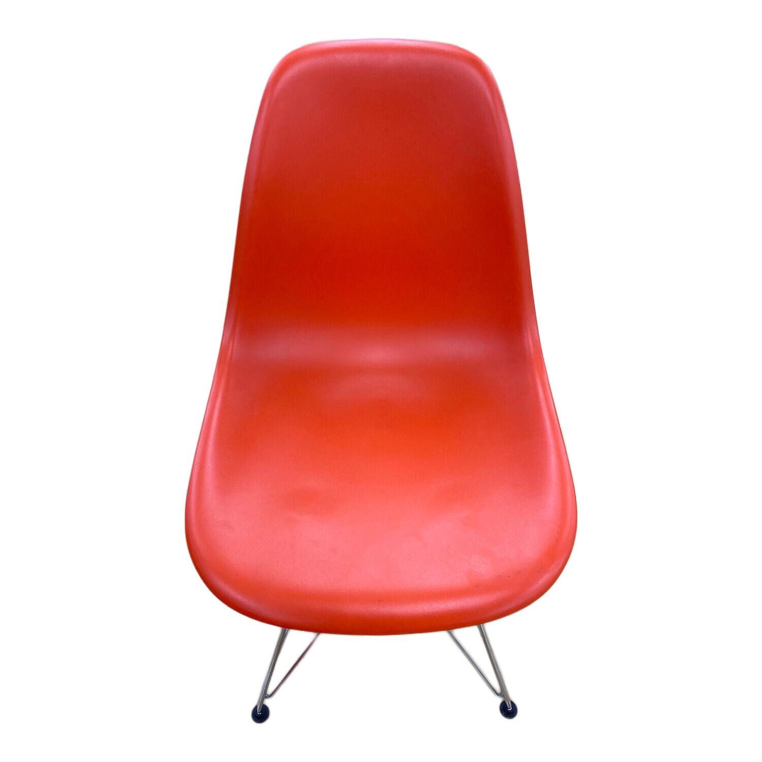 Herman Miller (ハーマンミラー) イームズプラスチックシェルサイド