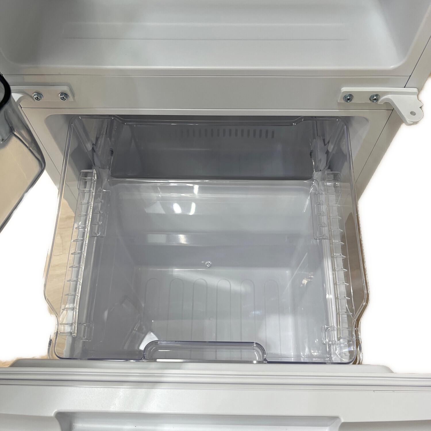 SHARP (シャープ) 2ドア冷蔵庫 SJ-D15K-W 2024年製 267 152L