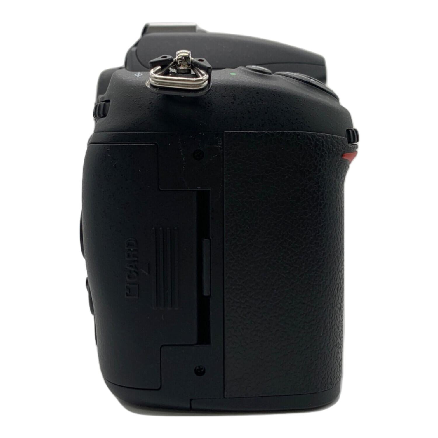 Nikon (ニコン) デジタル一眼レフカメラ D7000 ボディ｜トレファクONLINE