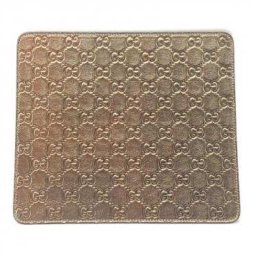 GUCCI (グッチ) マウスパッド ベージュ｜トレファクONLINE