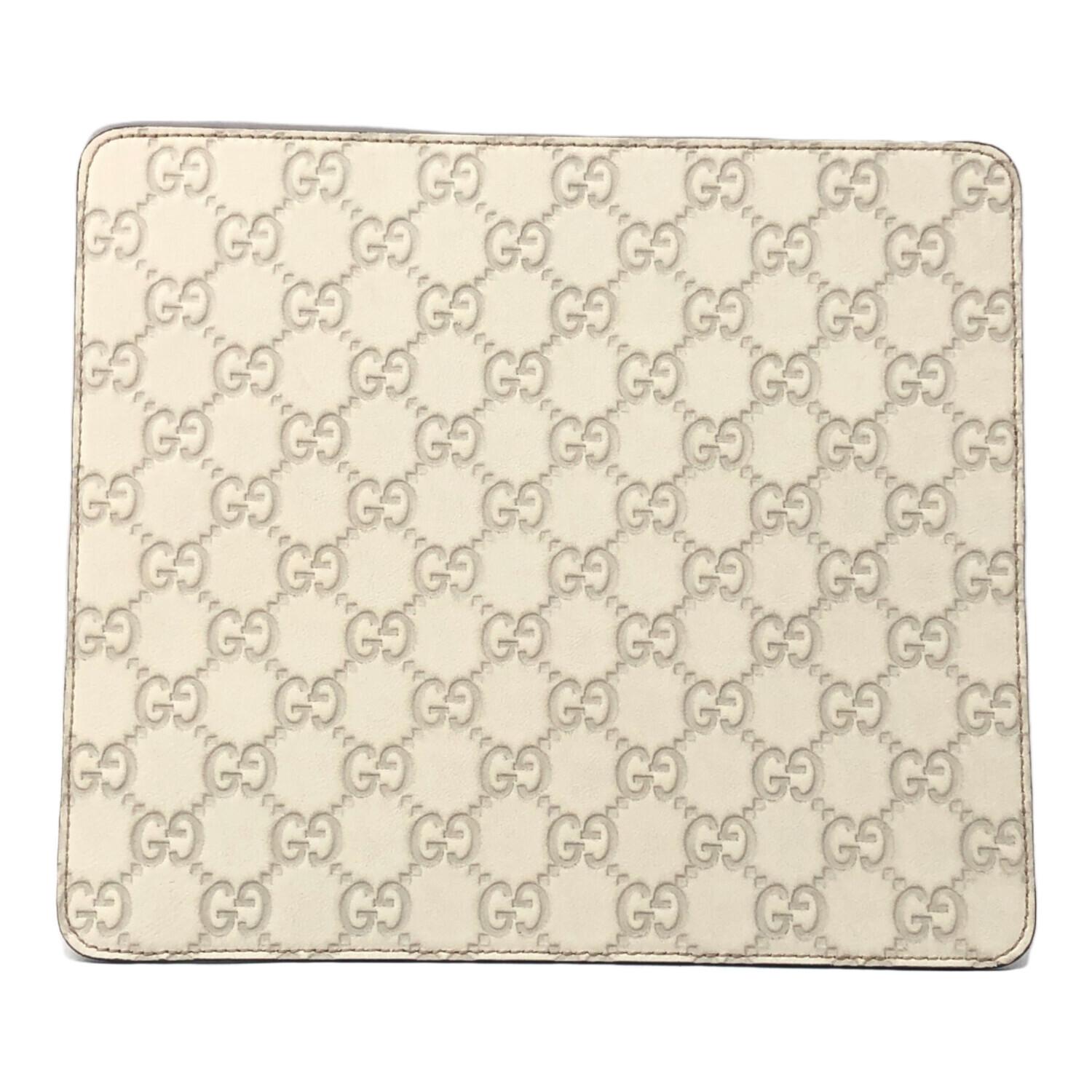 GUCCI (グッチ) マウスパッド ベージュ｜トレファクONLINE