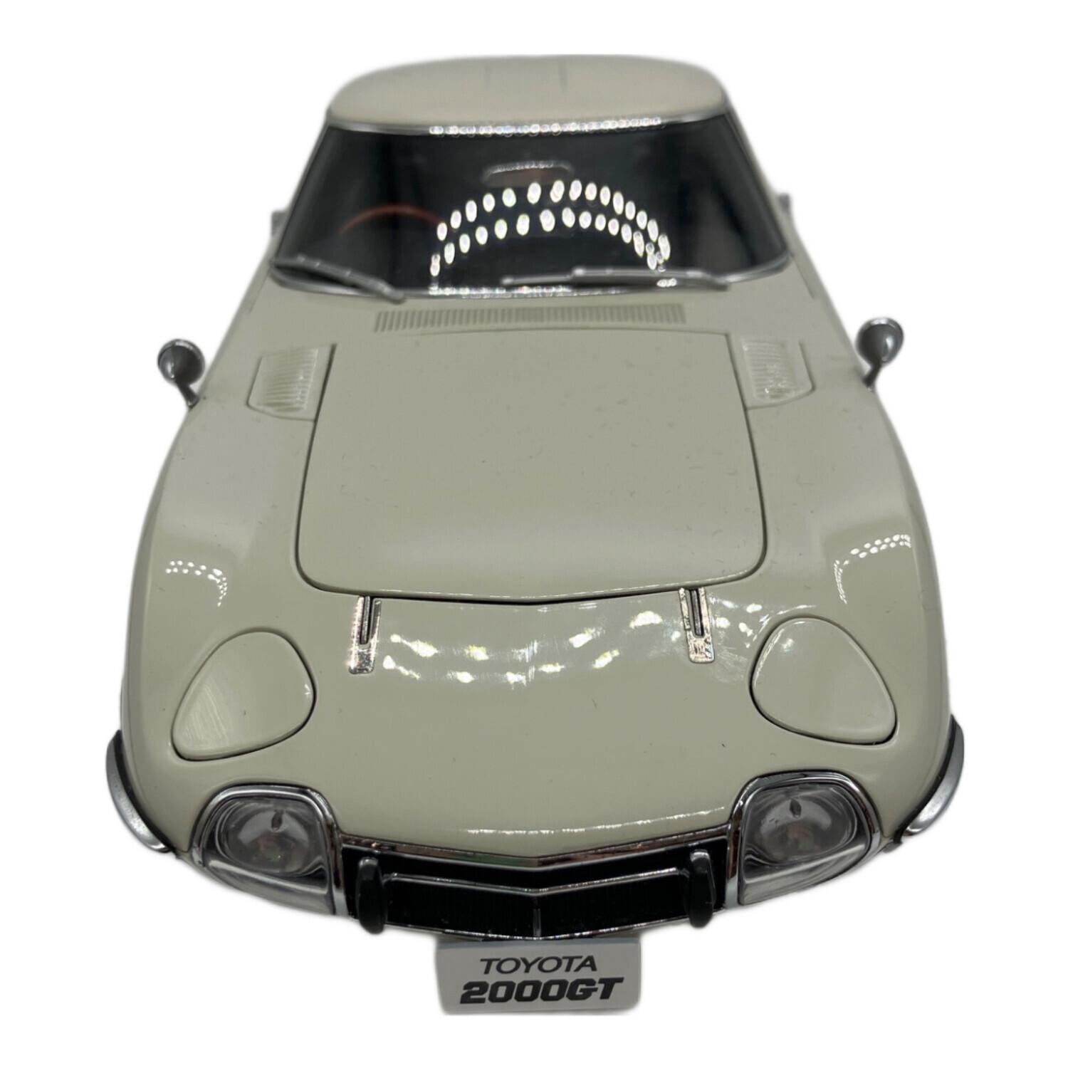 AUTOart (オートアート) モデルカー TOYOTA 2000GT WIRE SPOKE WHEELS