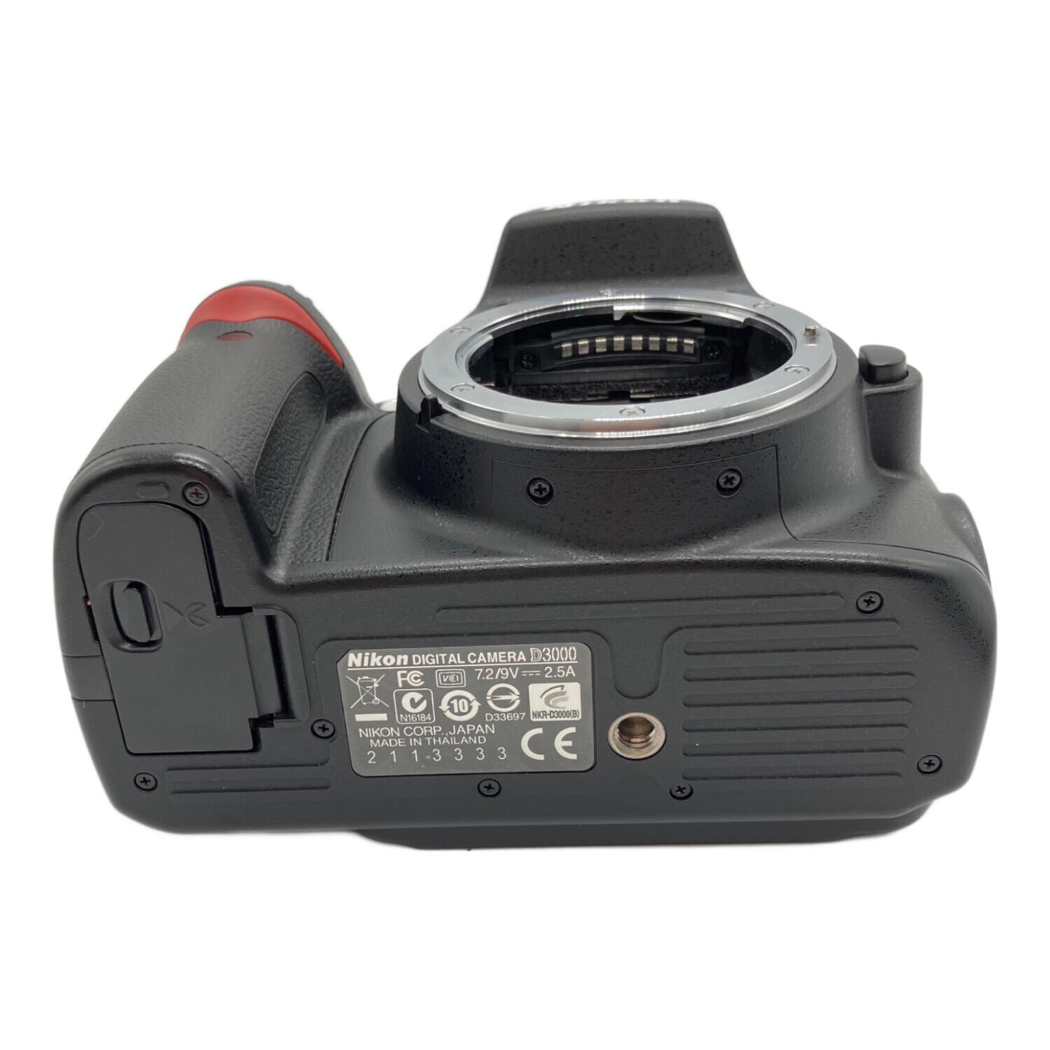 Nikon (ニコン) デジタル一眼レフカメラ D3000 18-55 VR Kit