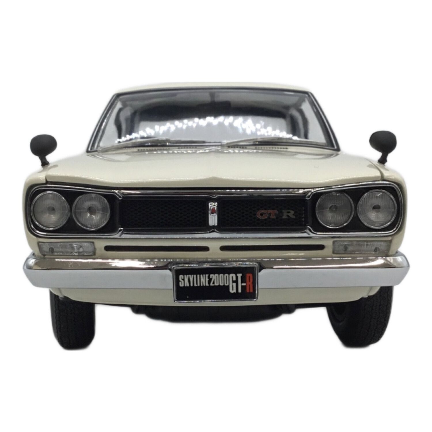 京商 (キョウショウ) ダイキャストカー 1:18 NISSAN SKYLINE 2000 GT-R