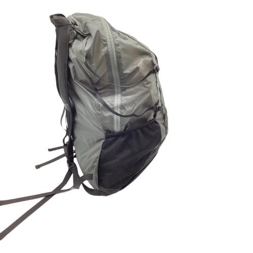 neru design works (ネルデザインワークス) リュック グレー