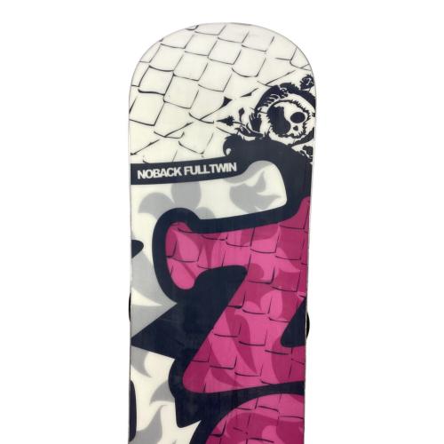 November (ノーベンバー) KAILA スノーボード ビス1ヵ所種類違い有