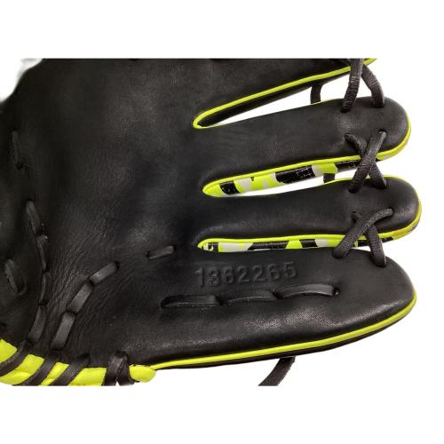 UNDER ARMOUR (アンダーアーマー) 軟式グローブ ブラック×イエロー