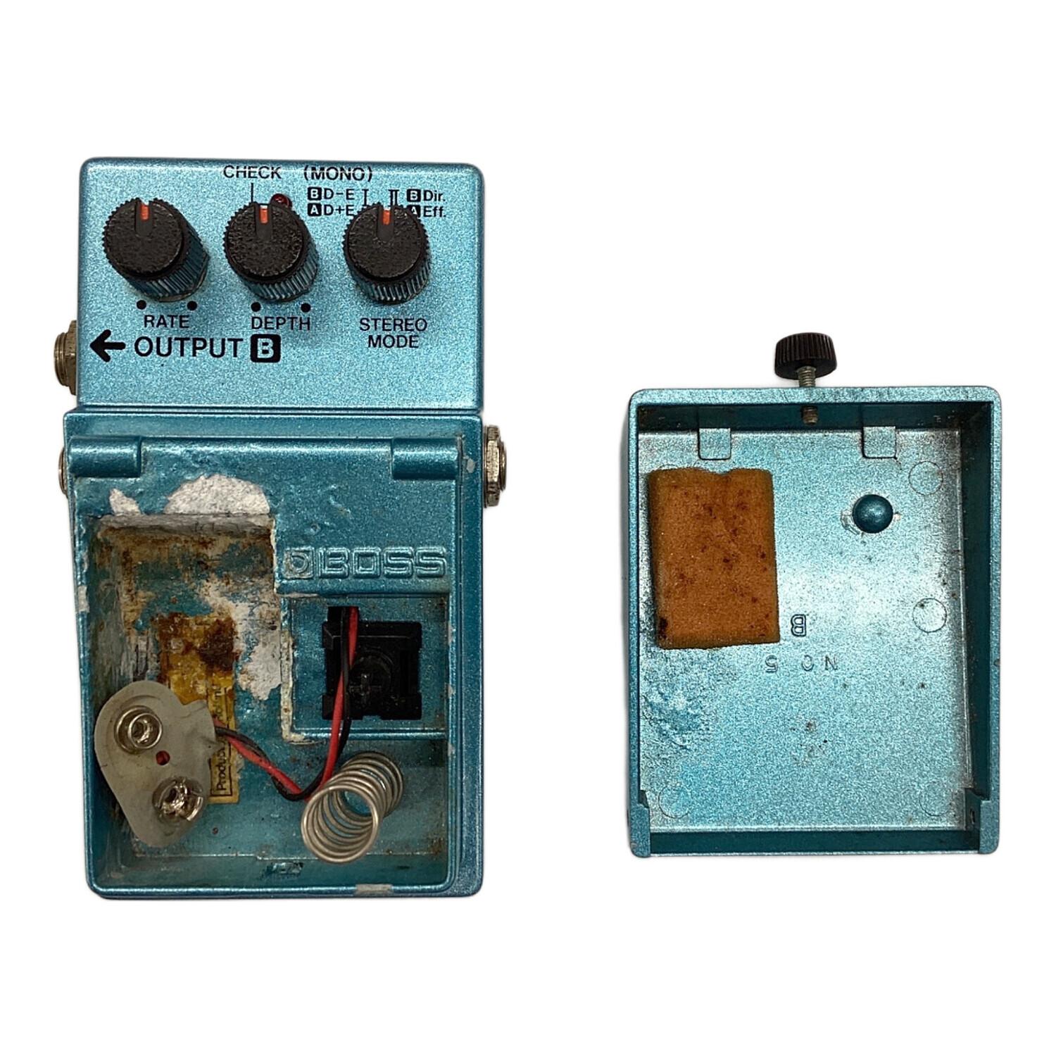 BOSS (ボス) アナログコーラス Chorus CE-3 日本製 ※ACA仕様 動作確認