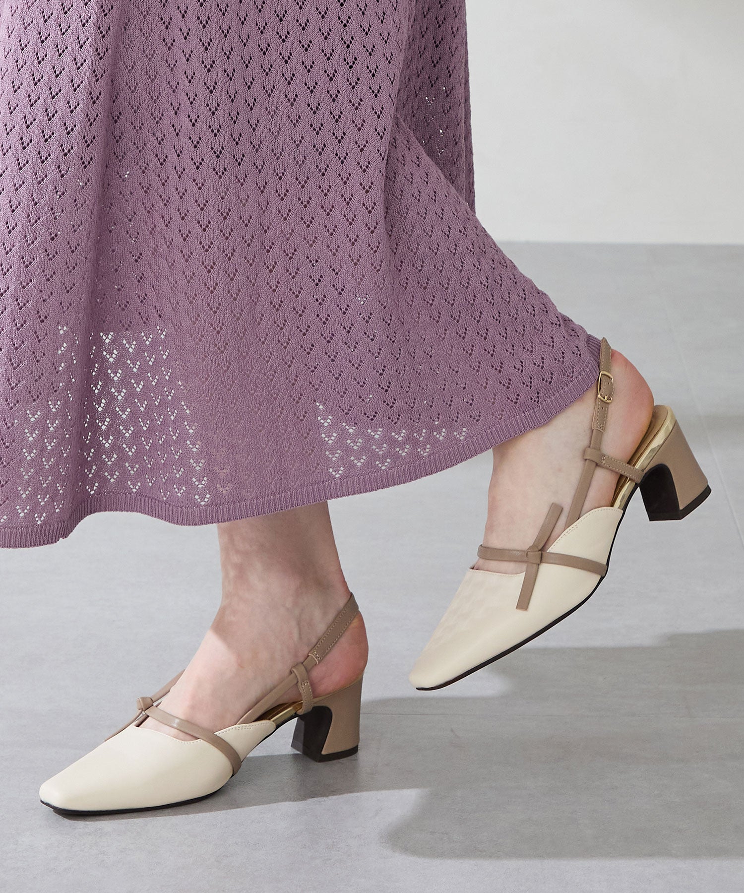 細ストラップバックベルトパンプス/51314 – ORIENTALTRAFFIC