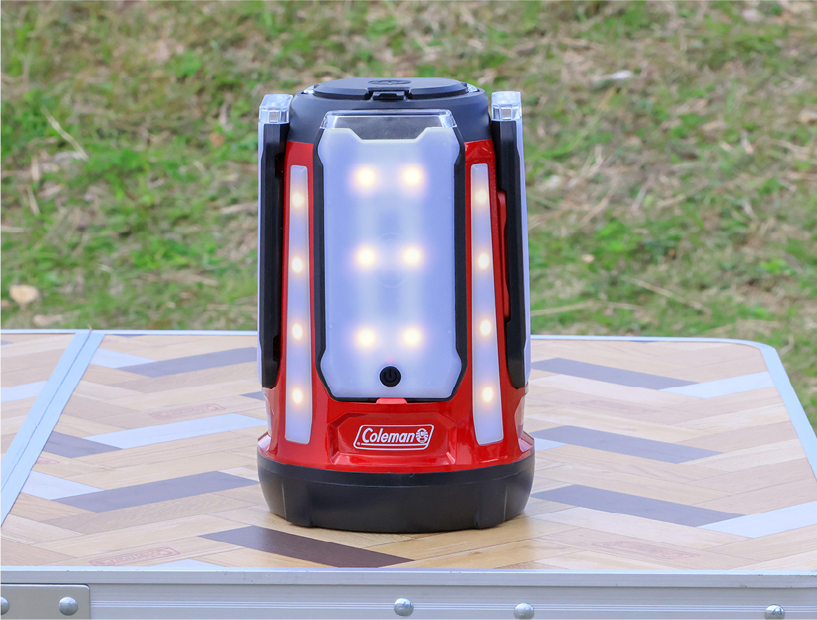 クアッドマルチパネルランタンplus(レッド) | アウトドア用品